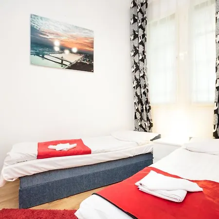 Apartment Like - Center - Style