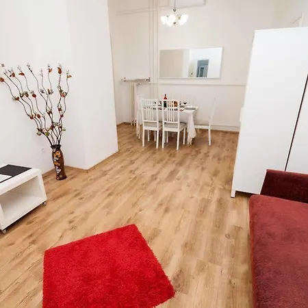Like - Center - Style Apartment *