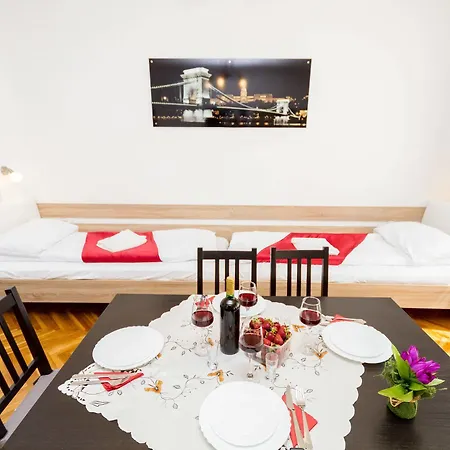 Like - Center - Style Apartment