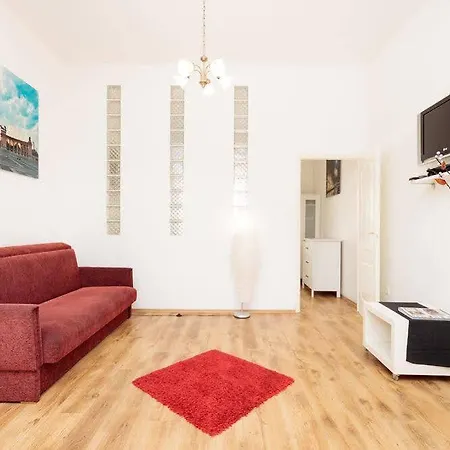 Apartment Like - Center - Style